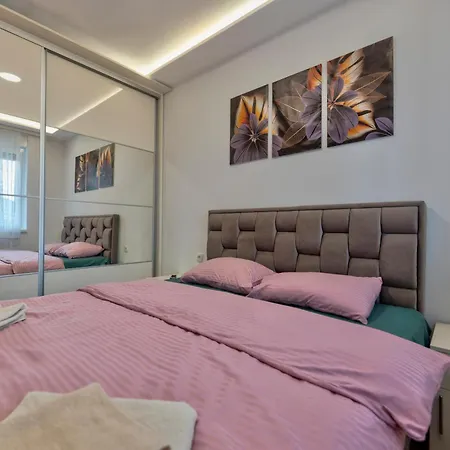 Vip Bogic 79 Apartment